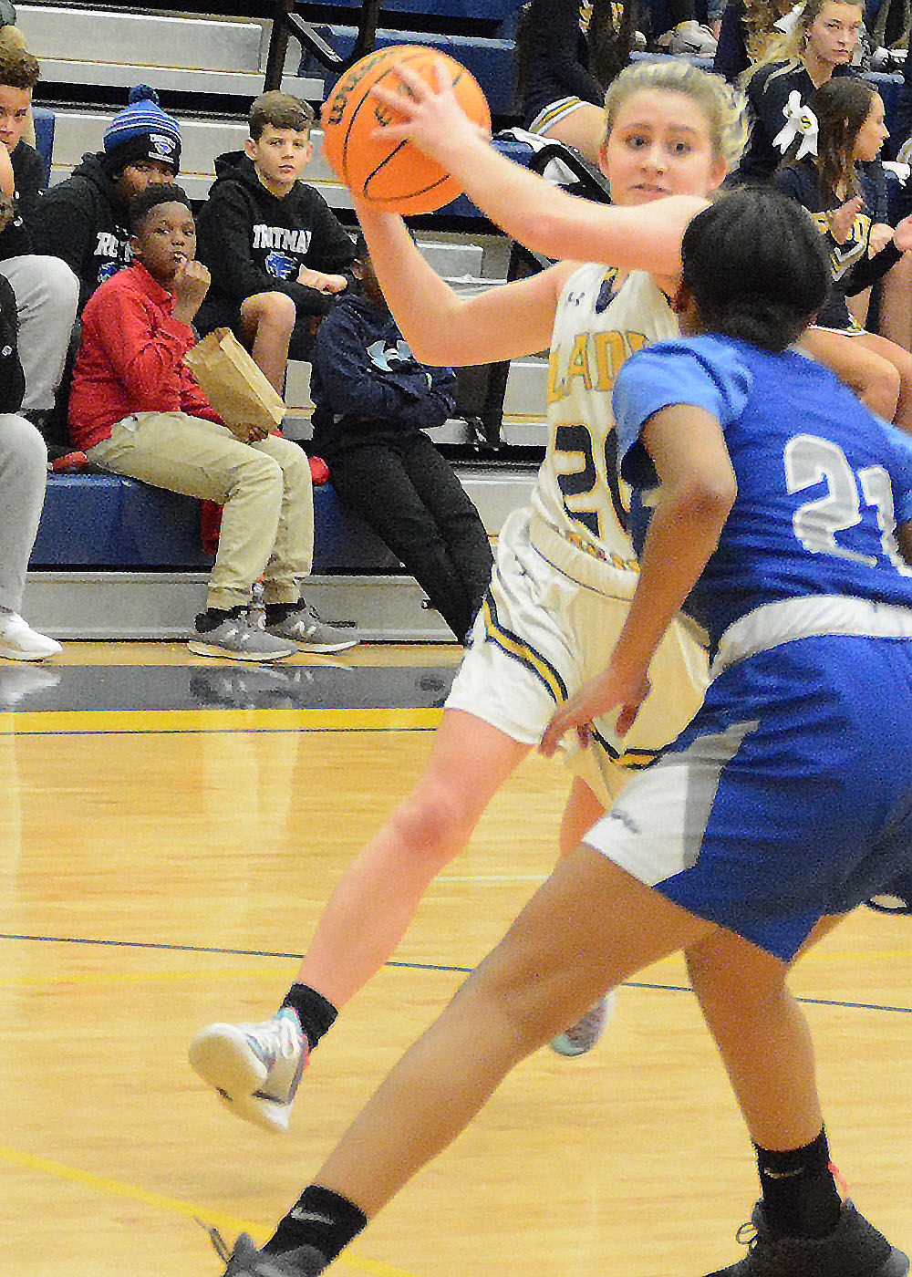 Statesville-South Iredell bball 7.jpg